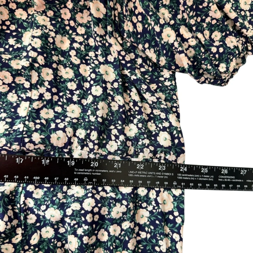 Old Navy Floral Puff Sleeve Midi Dress Open Back Navy Green Size 4X - Picture 15 of 16